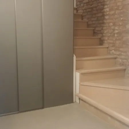 グッド ワイン アパート