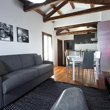 아파트 굿 와인 아파트먼츠