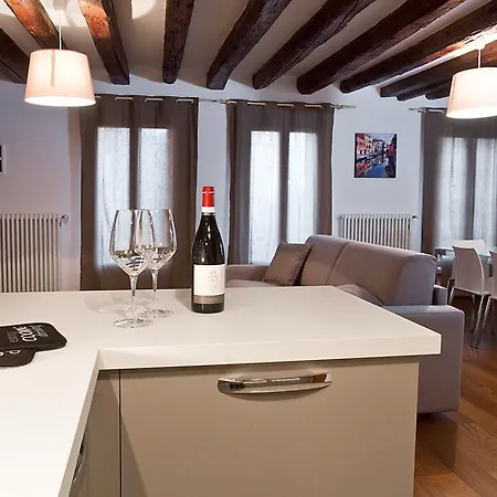 굿 와인 아파트먼츠 베니스