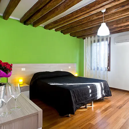 굿 와인 아파트먼츠 * 베니스