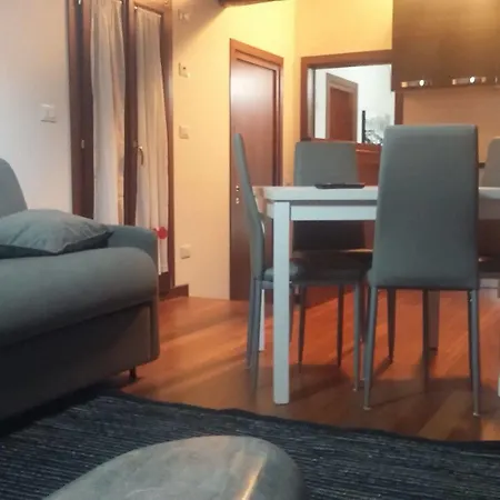 아파트 굿 와인 아파트먼츠