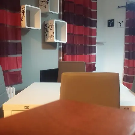 굿 와인 아파트먼츠 아파트