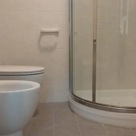 굿 와인 아파트먼츠 아파트 *