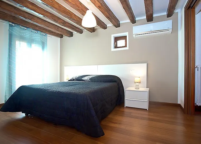 굿 와인 아파트먼츠 베니스